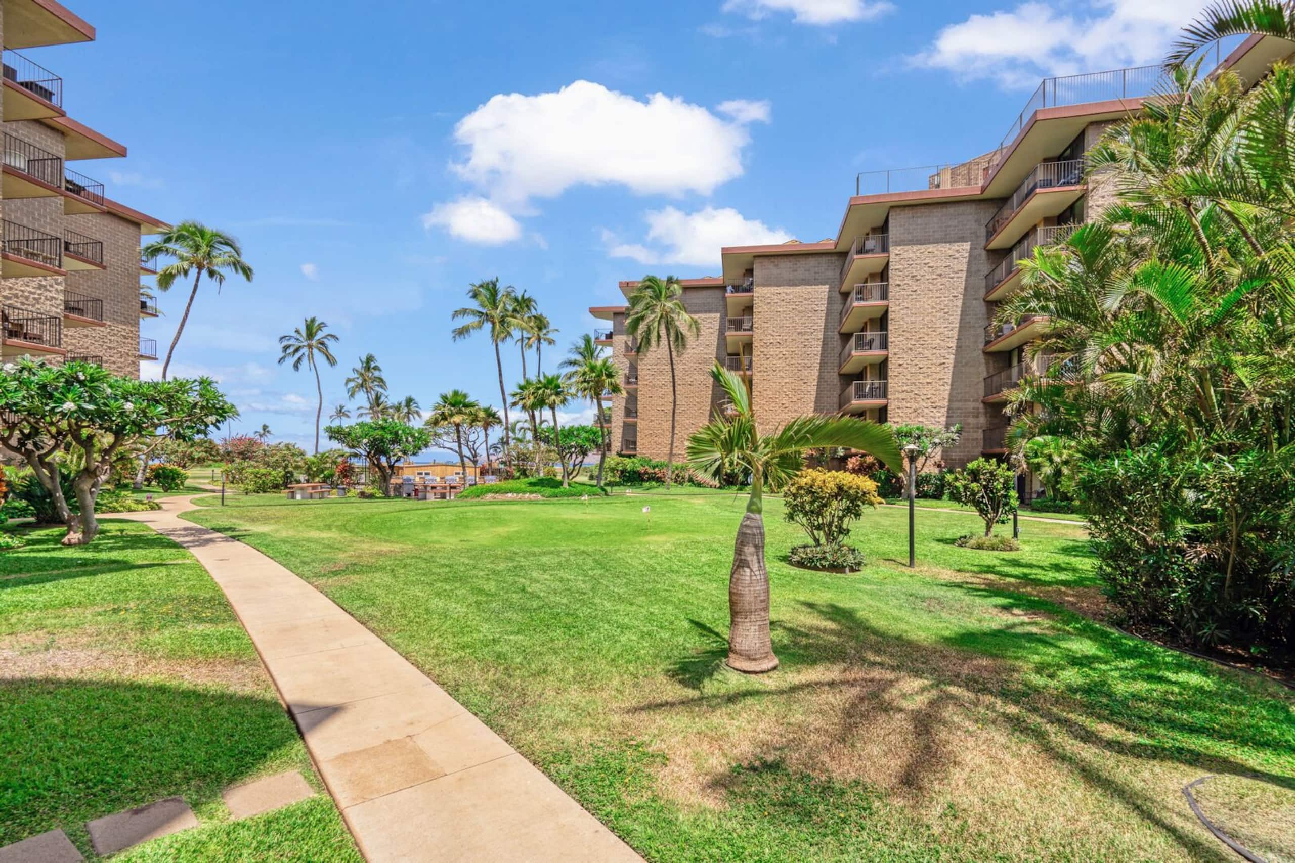 Condo in Kihei · ★4.94 · 1 bedroom · 2 beds · 1 bath - Image 45