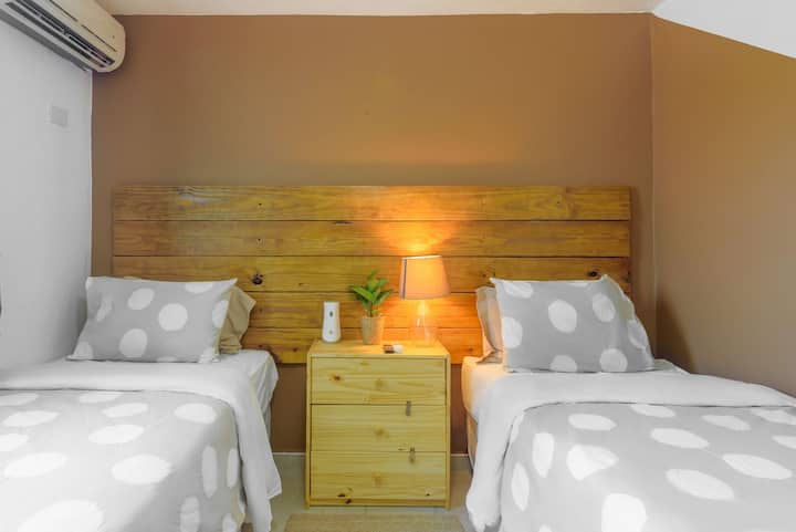 Легло,спалня