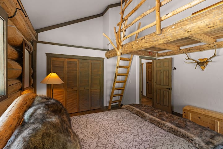 شقة علوية في غرفة نوم الضيوف رقم 2