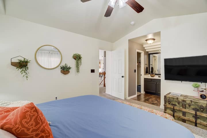 Ძირითადი საძინებელი ლუქსი სააბაზანოთი