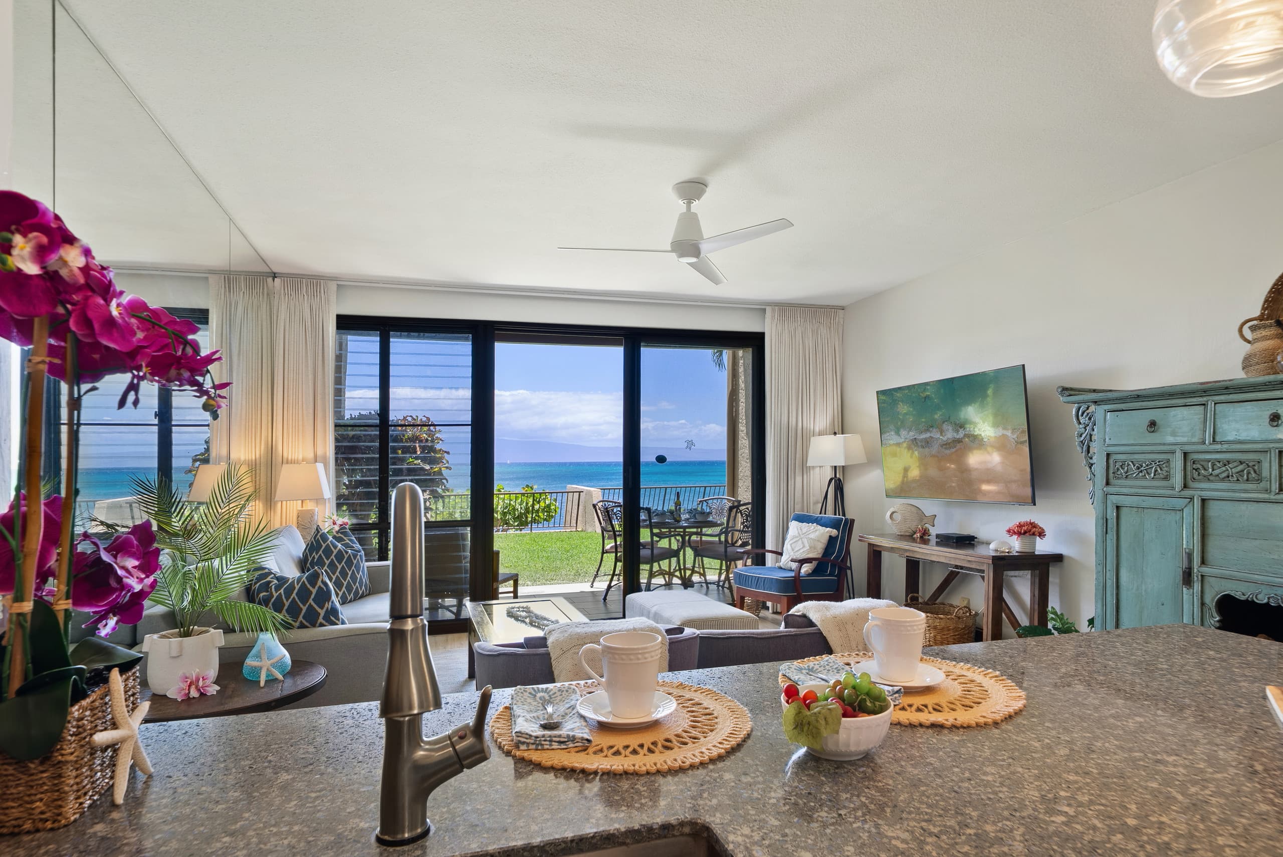 Condo in Lahaina · ★5.0 · 1 bedroom · 2 beds · 1 bath - Image 16