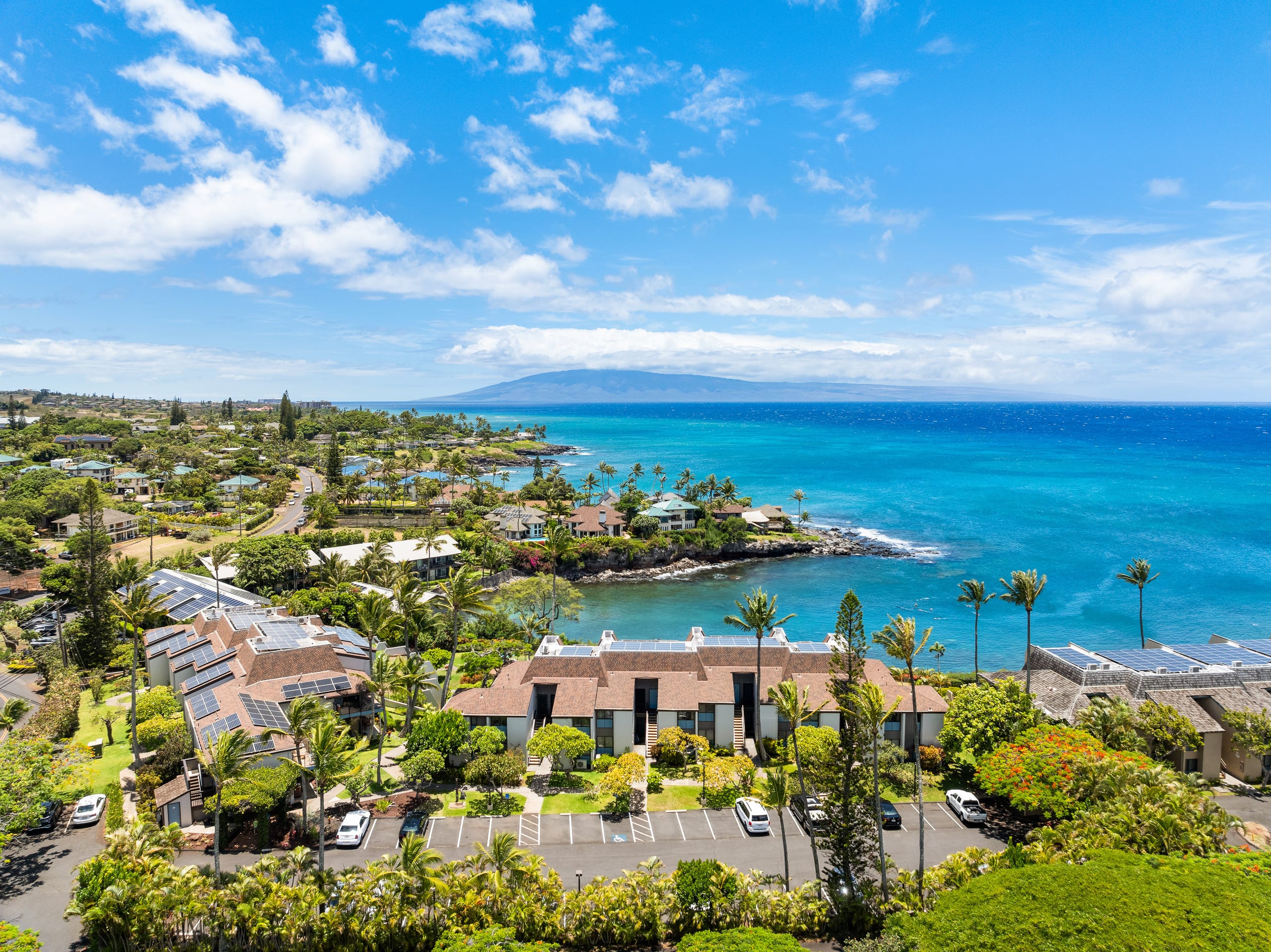 Condo in Lahaina · ★5.0 · 1 bedroom · 2 beds · 1 bath - Image 51