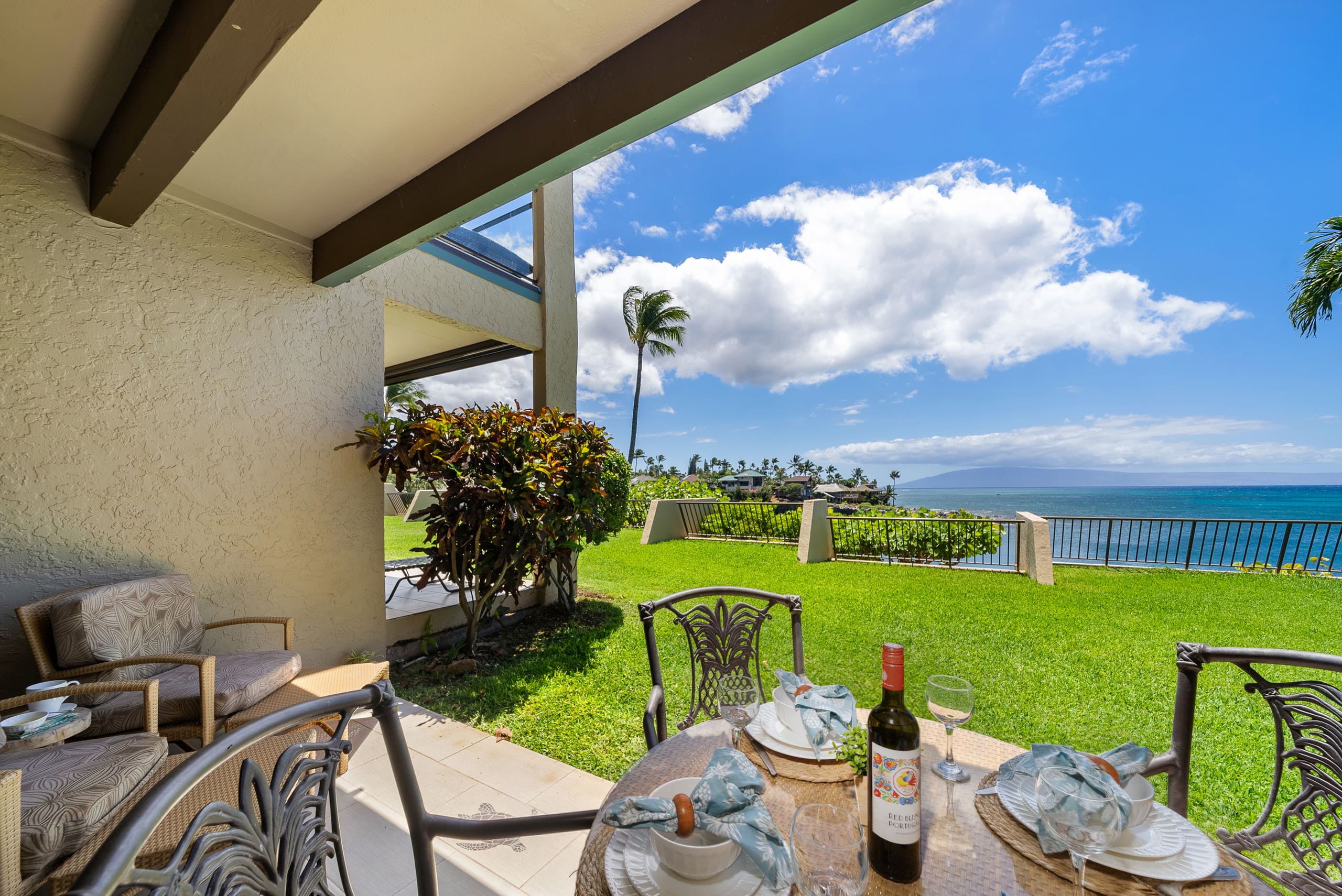 Condo in Lahaina · ★5.0 · 1 bedroom · 2 beds · 1 bath - Image 34