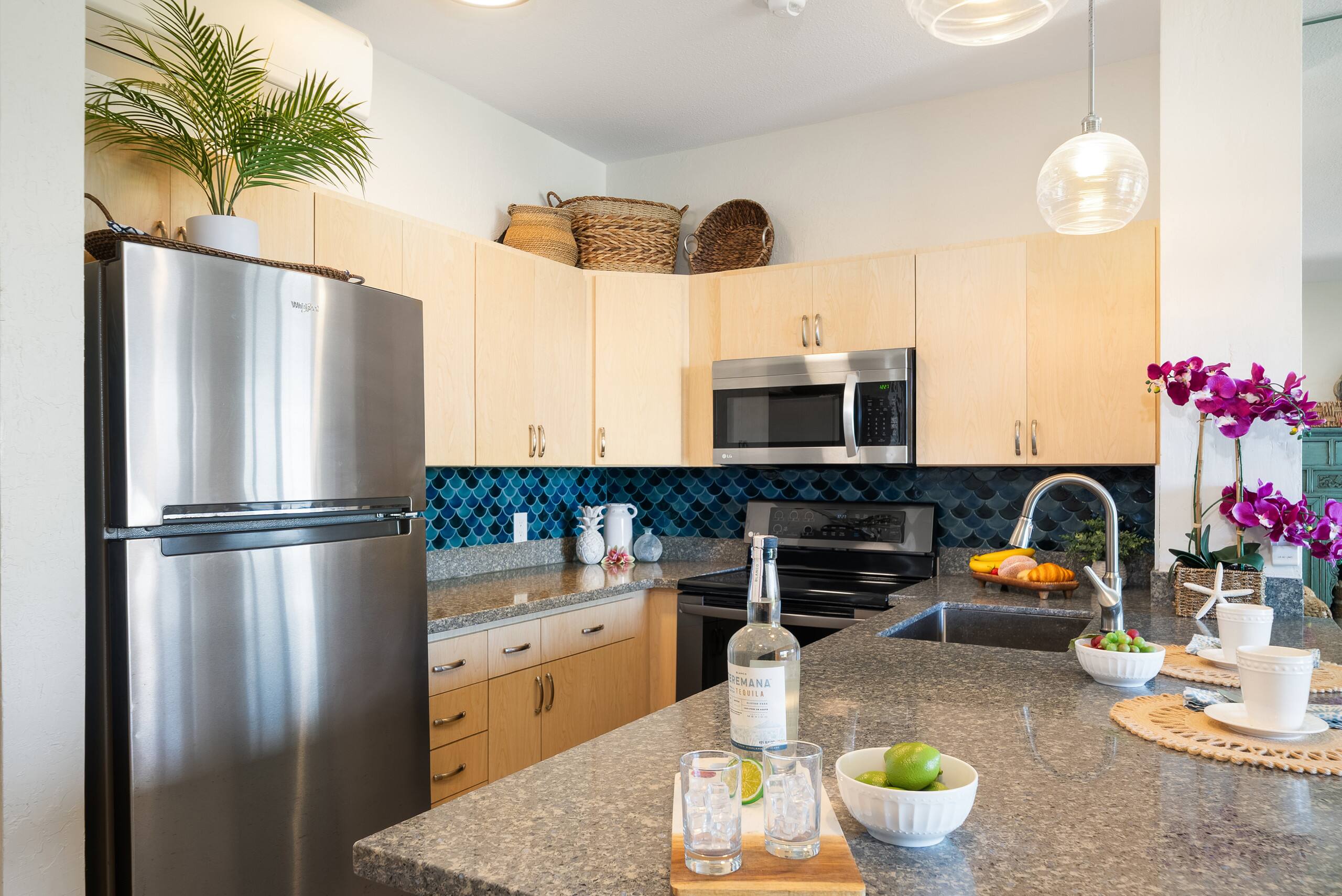 Condo in Lahaina · ★5.0 · 1 bedroom · 2 beds · 1 bath - Image 14