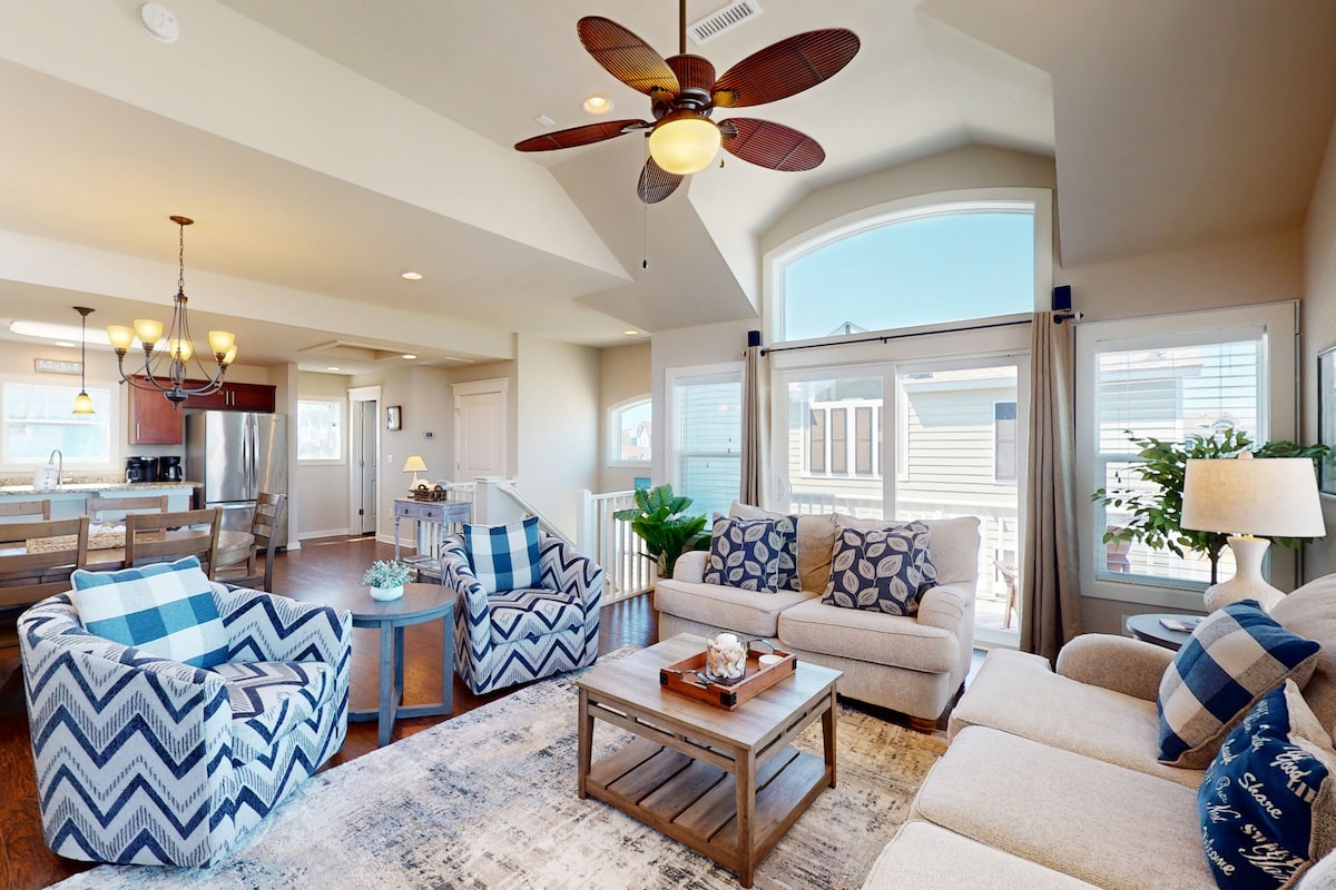 Dog-Friendly 4BR Corolla Villa | Hot Tub, Pool &