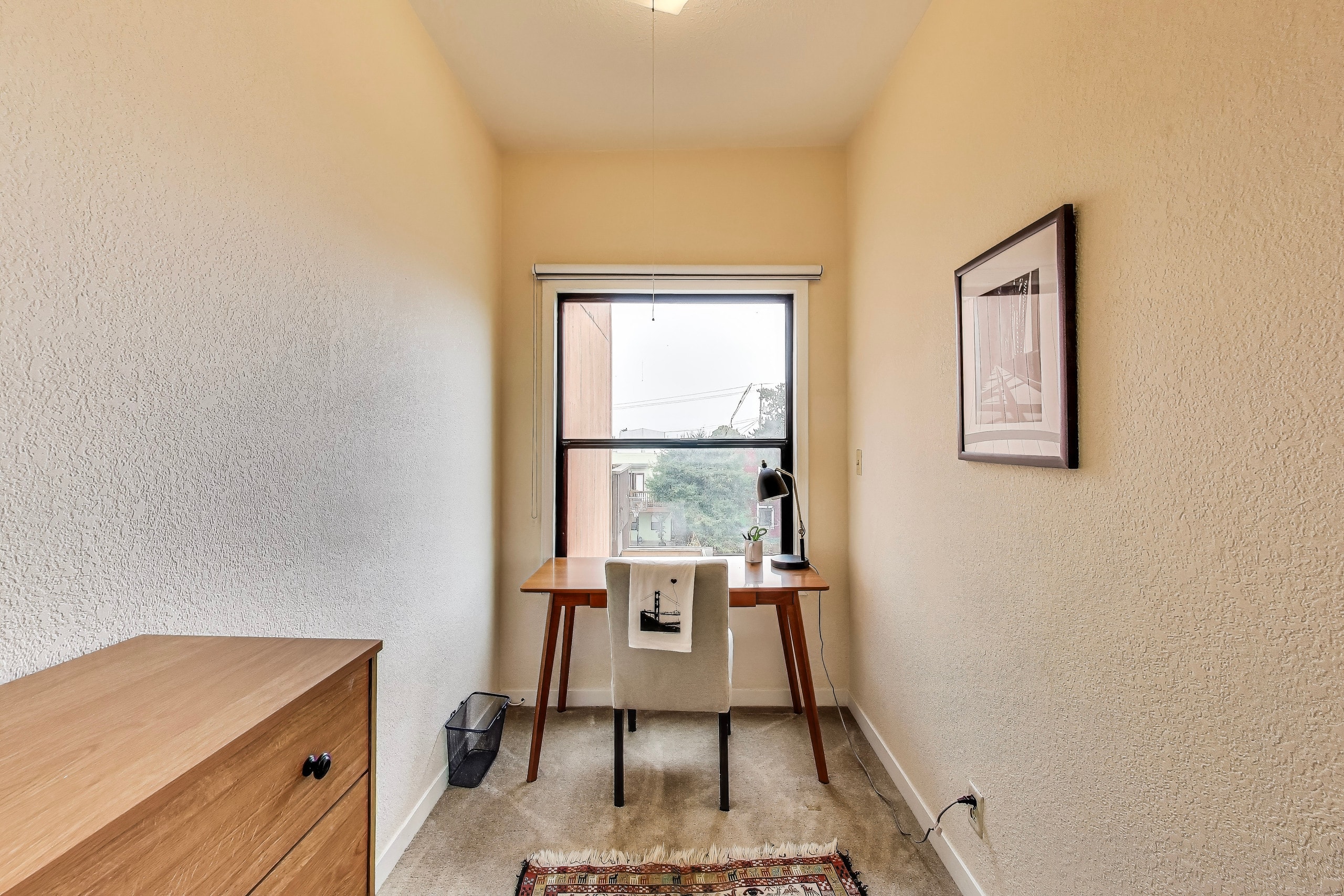 Home in San Francisco · ★4.38 · 4 bedrooms · 5 beds · 2 baths - Image 12