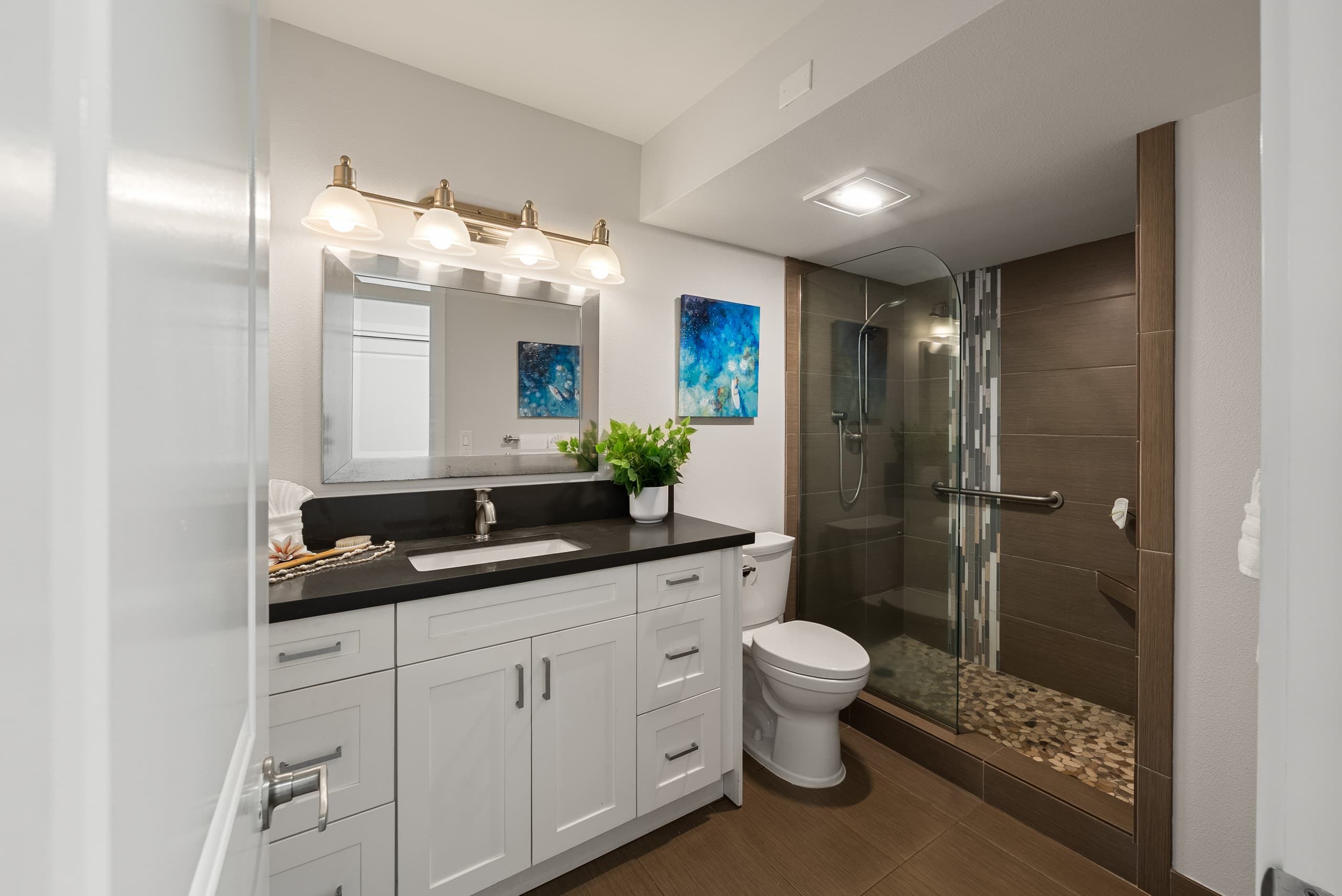 Condo in Lahaina · ★5.0 · 1 bedroom · 2 beds · 1 bath - Image 26