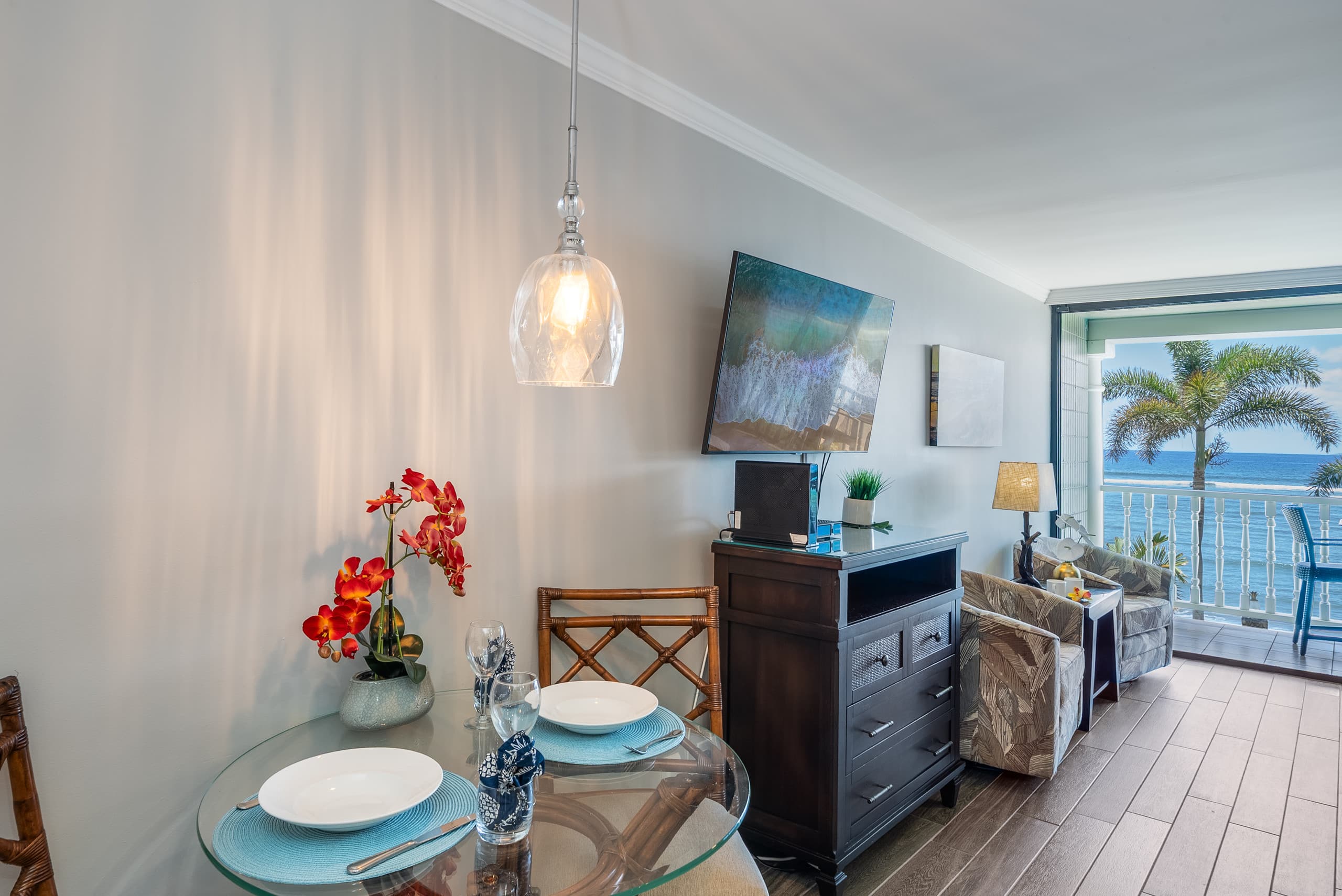 Condo in Lahaina · ★5.0 · 1 bedroom · 1 bed · 1 bath - Image 19