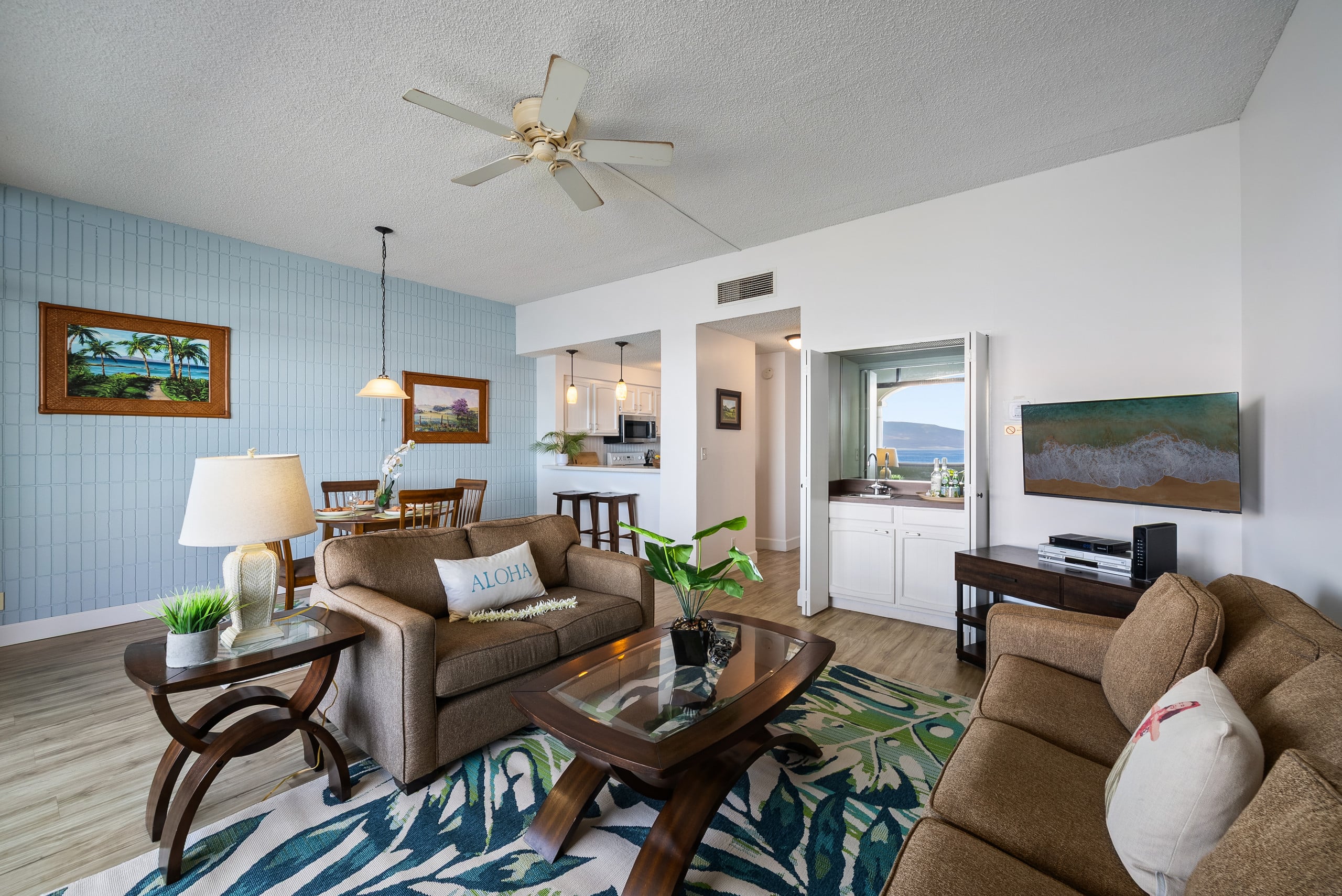 Condo in Lahaina · ★5.0 · 1 bedroom · 2 beds · 2 baths - Image 3