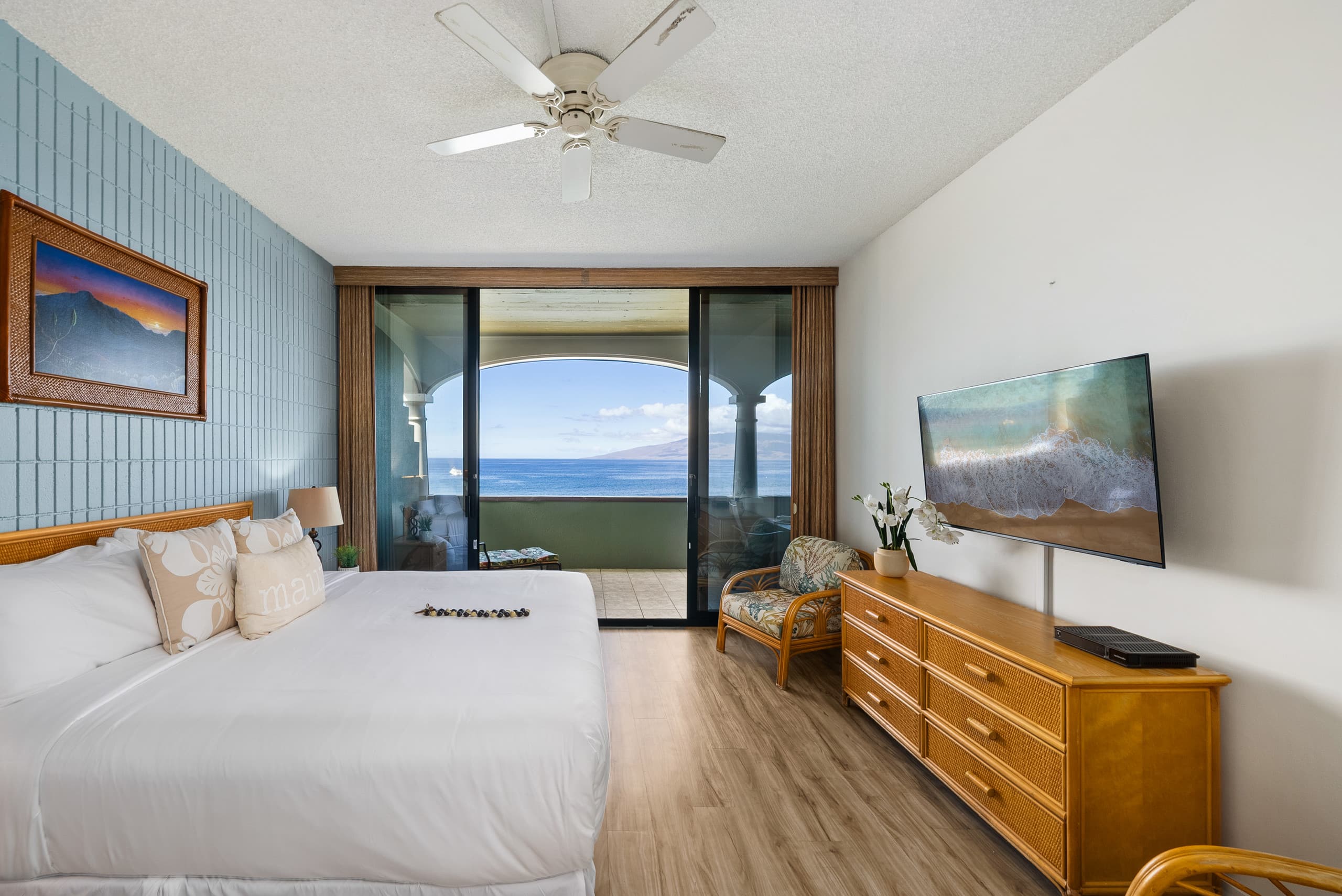 Condo in Lahaina · ★5.0 · 1 bedroom · 2 beds · 2 baths - Image 16
