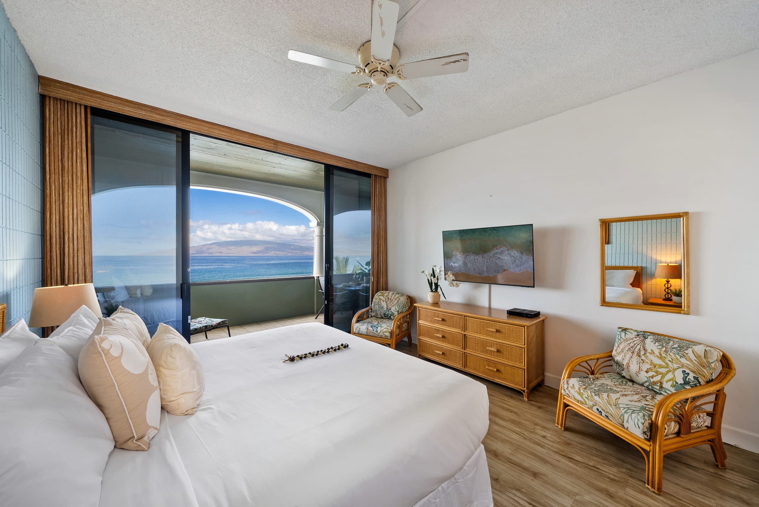 Condo in Lahaina · ★5.0 · 1 bedroom · 2 beds · 2 baths - Image 17