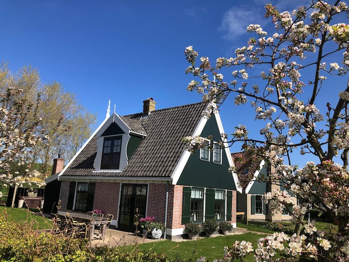 Villa Style Wieringer Avec Jacuzzi - Texel