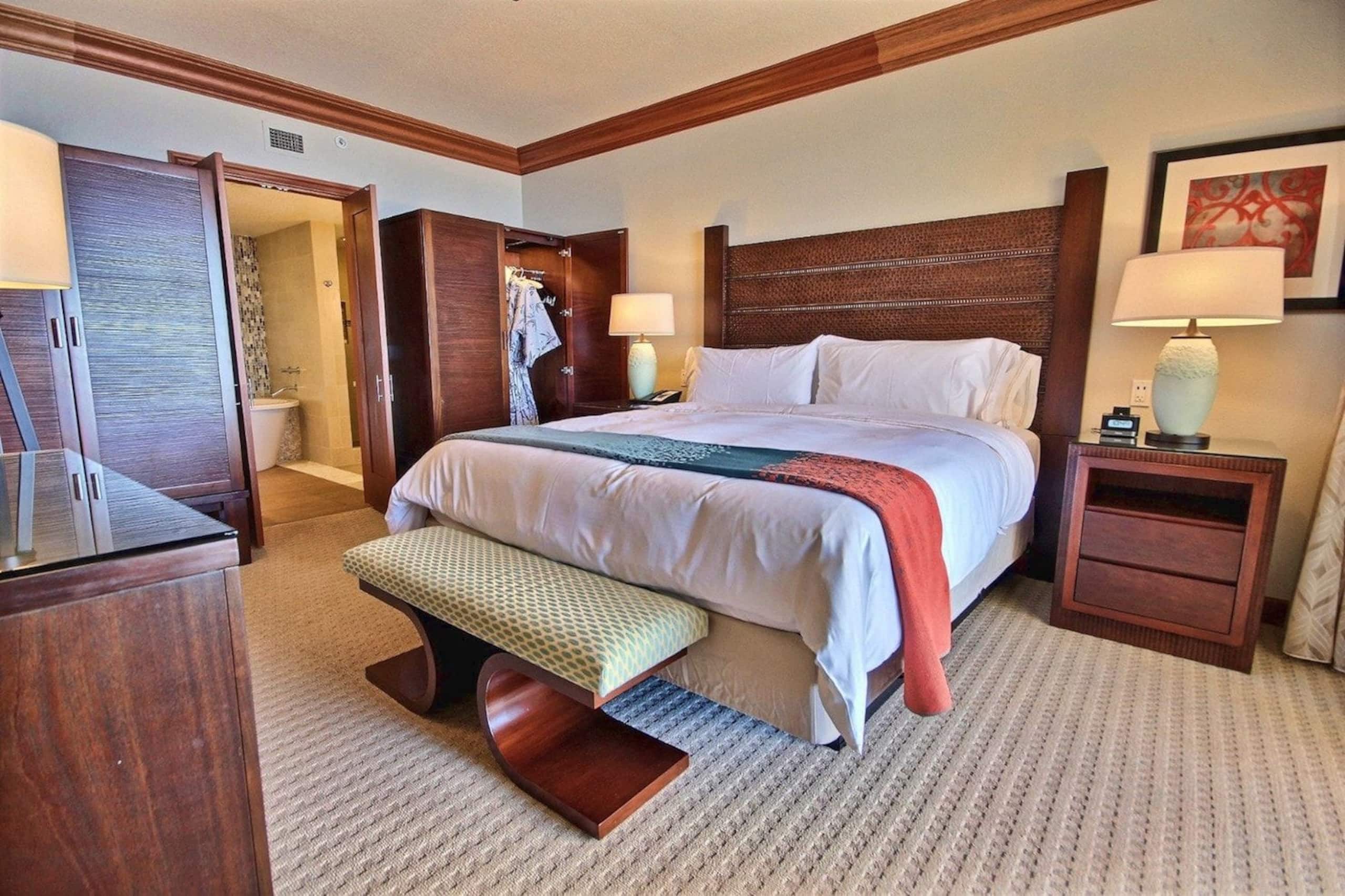 Condo in Lahaina · ★5.0 · 2 bedrooms · 4 beds · 2 baths - Image 17