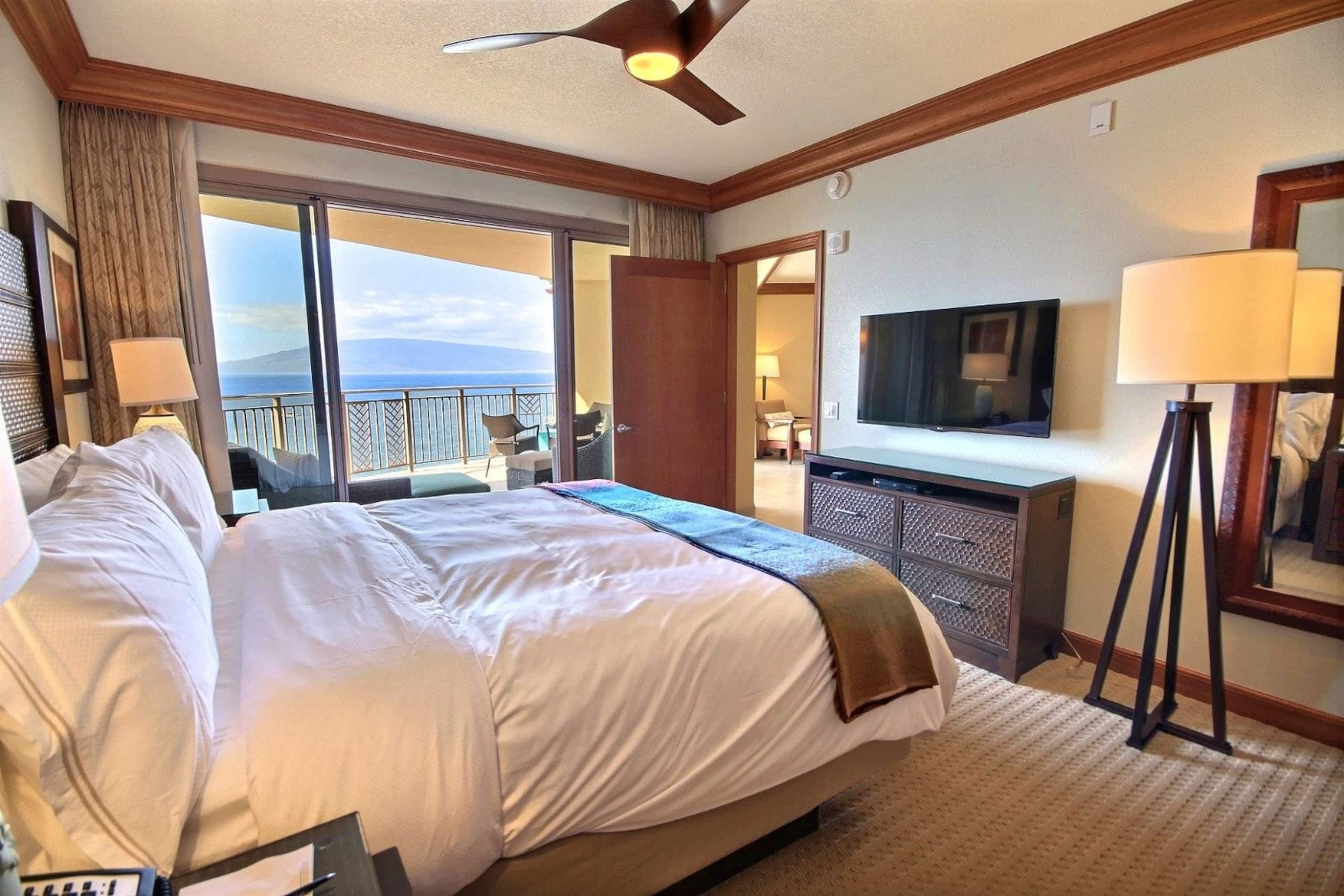 Condo in Lahaina · ★5.0 · 2 bedrooms · 4 beds · 2 baths - Image 16
