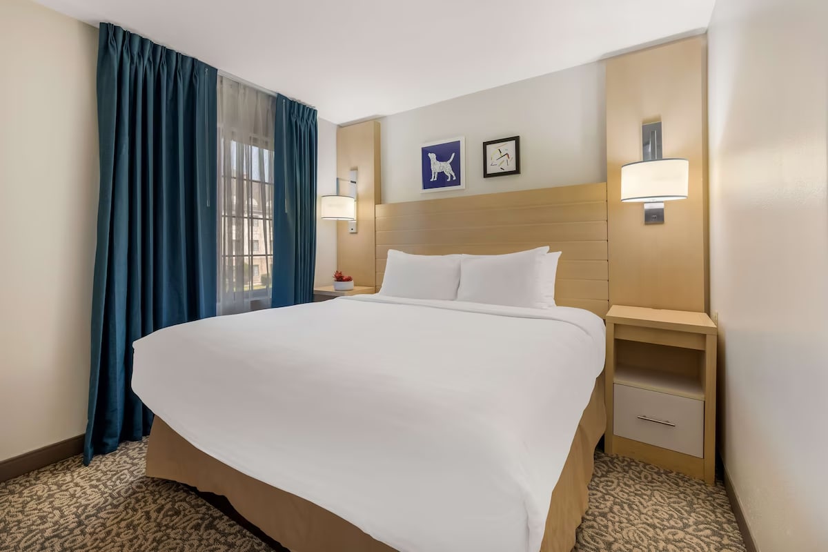 Bedroom with King Bed