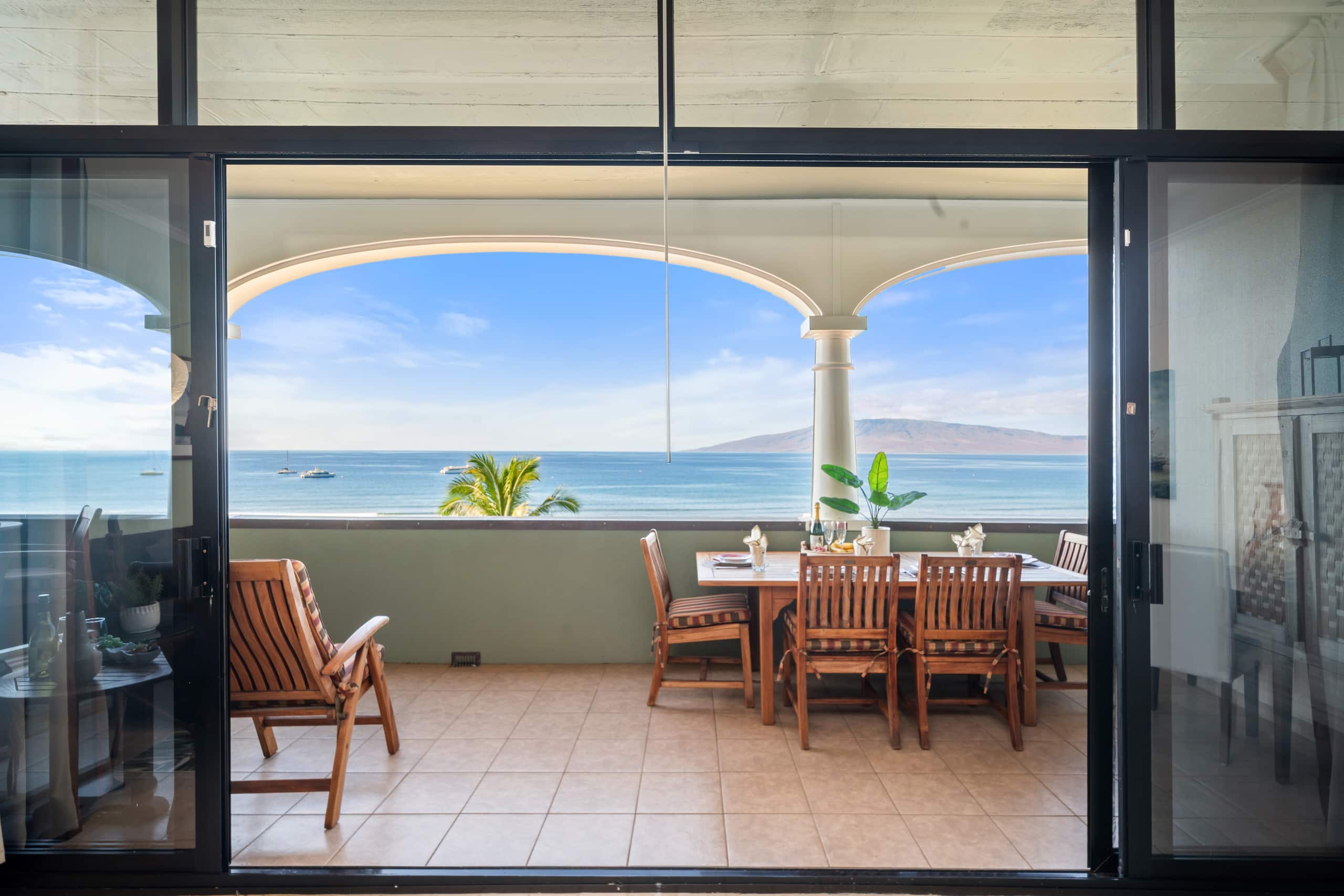 Condo in Lahaina · ★5.0 · 1 bedroom · 2 beds · 2 baths - Image 38