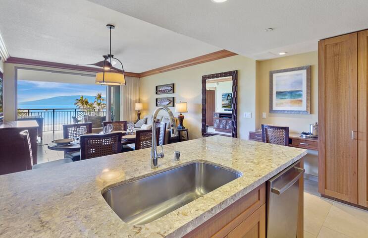 Hyatt Residence Club Maui 2 BR Oceanfront Lower gallery image 5