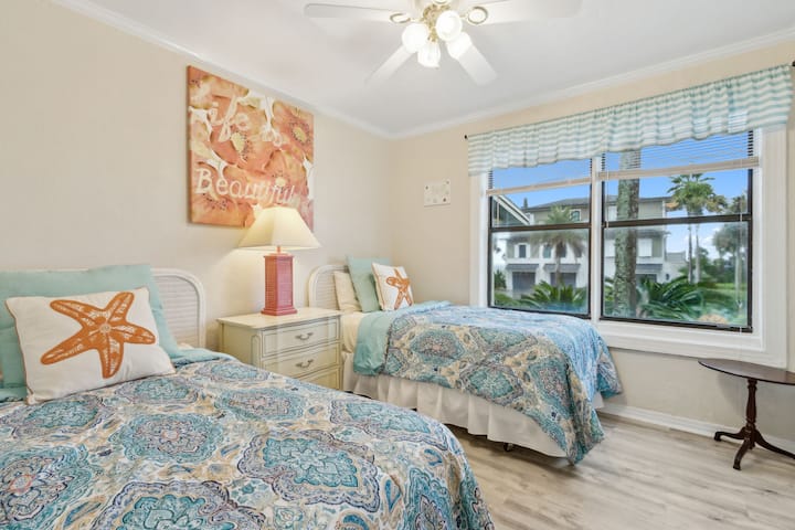 1267 S Fletcher Ave - Chambre d'invité avec lits jumeaux 1