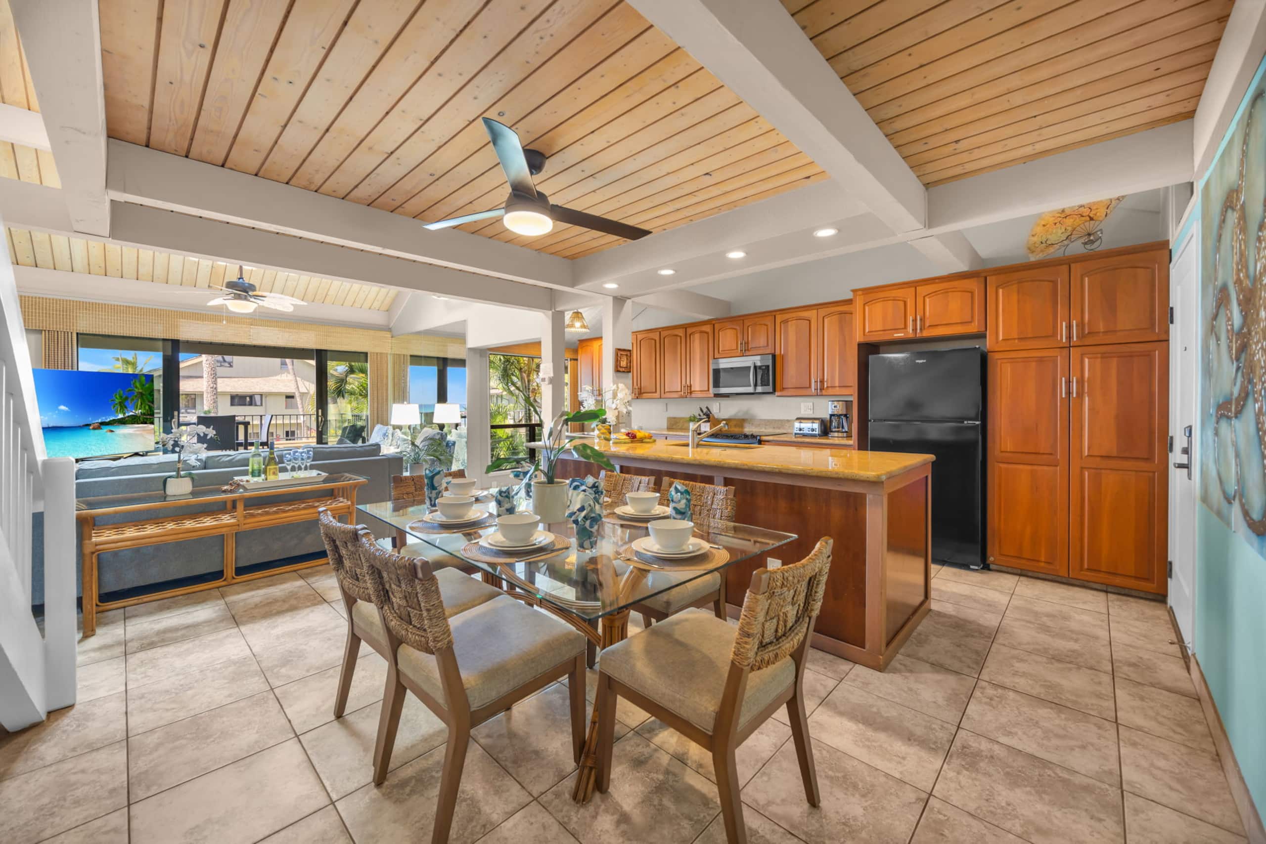 Condo in Lahaina · ★4.8 · 2 bedrooms · 4 beds · 2 baths - Image 19
