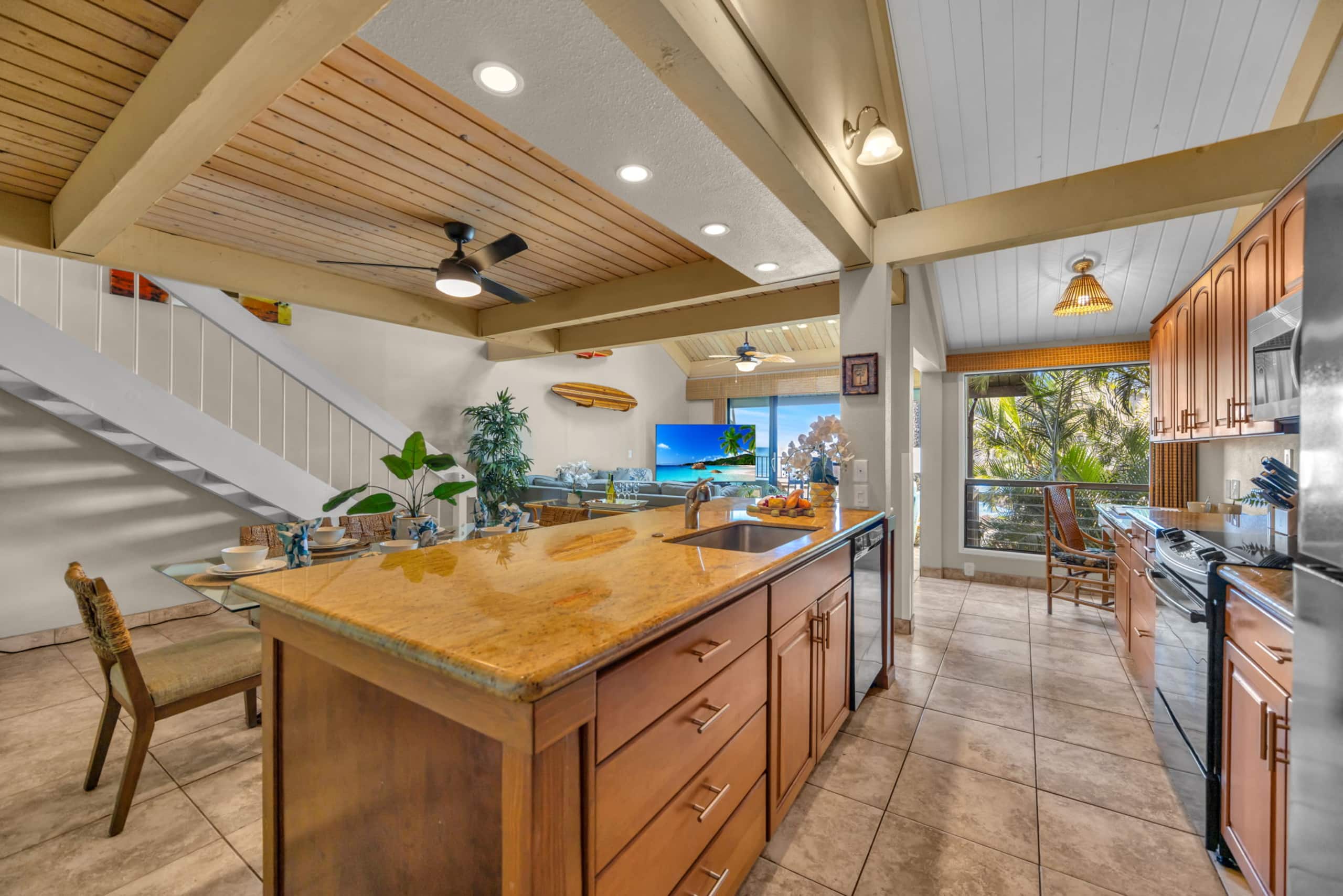 Condo in Lahaina · ★4.8 · 2 bedrooms · 4 beds · 2 baths - Image 25