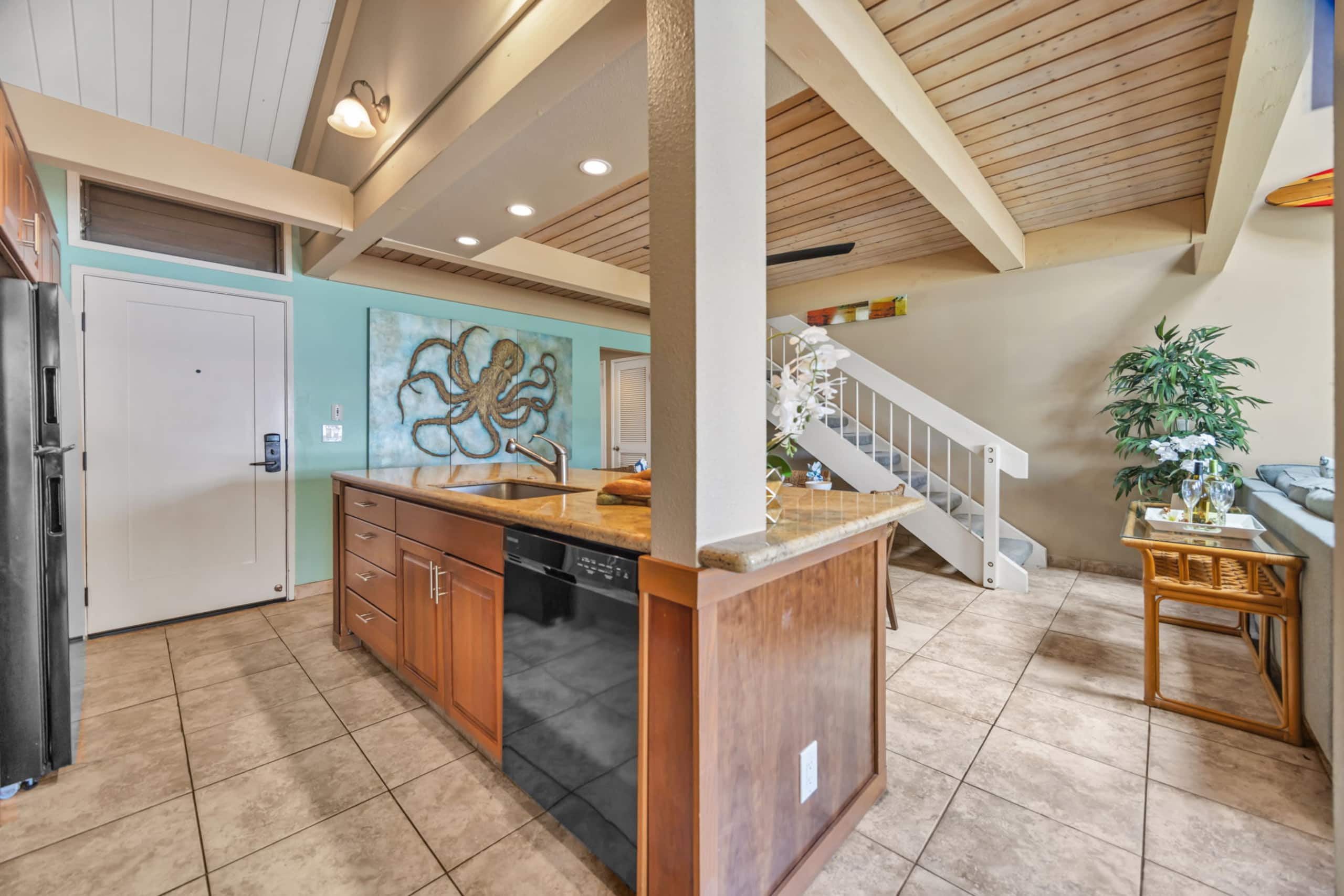 Condo in Lahaina · ★4.8 · 2 bedrooms · 4 beds · 2 baths - Image 29