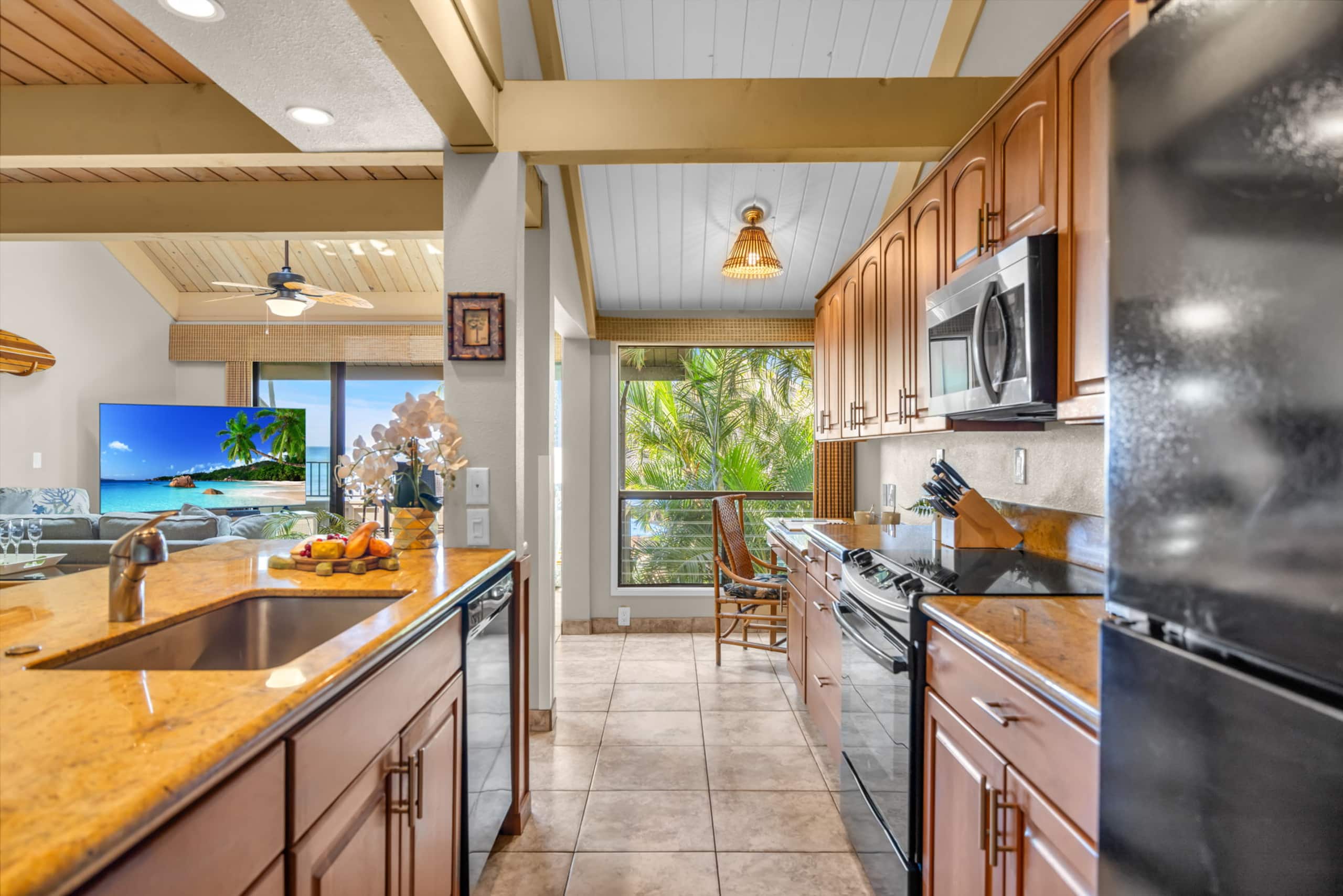 Condo in Lahaina · ★4.8 · 2 bedrooms · 4 beds · 2 baths - Image 23