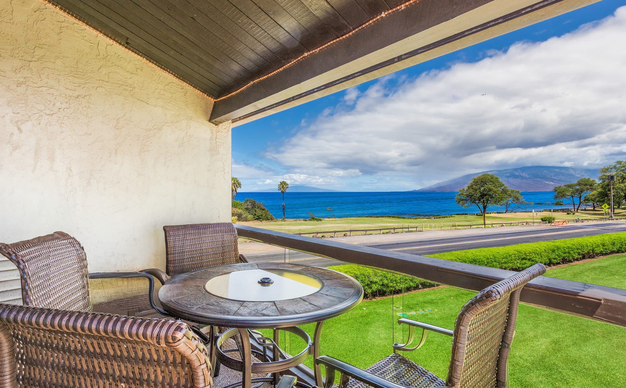 Condo in Kihei · ★4.87 · 3 bedrooms · 3 beds · 2 private baths - Image 21