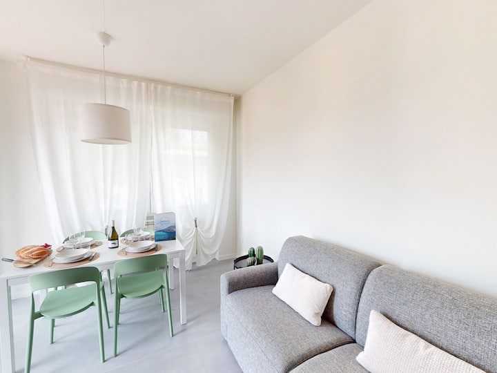 La Perla Del Garda Desenzano Free Wi-fi By Booking - Desenzano del Garda