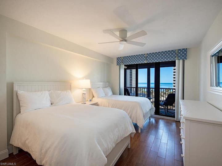 יחידת דיור צמודה עם שתי מיטות מלאות, גישה למרפסת וחדר רחצה צמוד