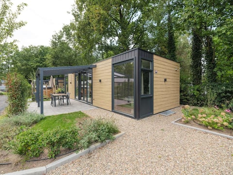 Rosendael Comfort with hot tub | Sleeps 4