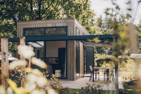 Reeëndal Lodge with hot tub | 4 people