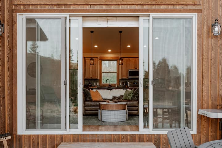 Indoor and outdoor living spaces merge. 