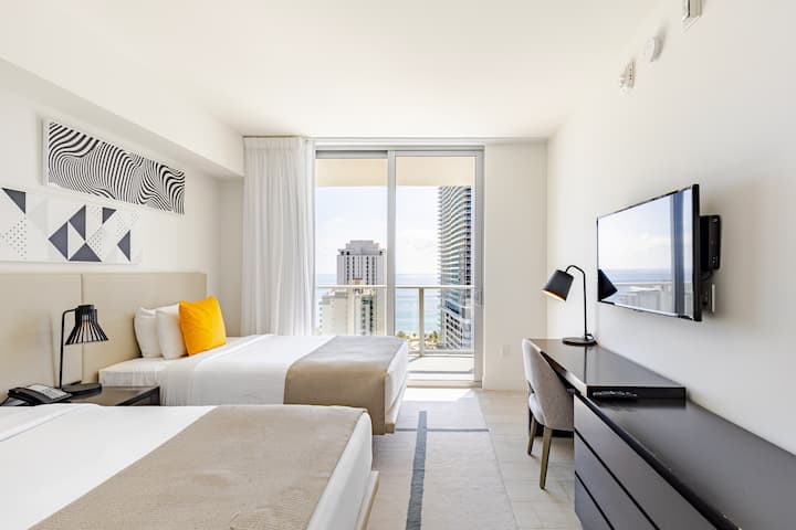 Nuevo segundo dormitorio con vistas y espacio de trabajo dedicado
