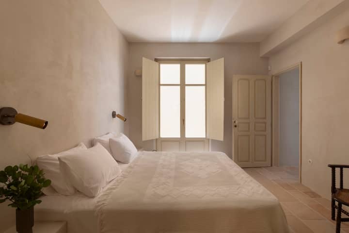 The third double bedroom on the lower floor. (Bedroom 3)