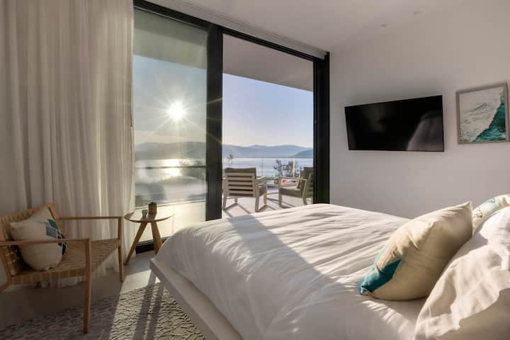 Kamar tidur utama, double. (Kamar tidur 1)