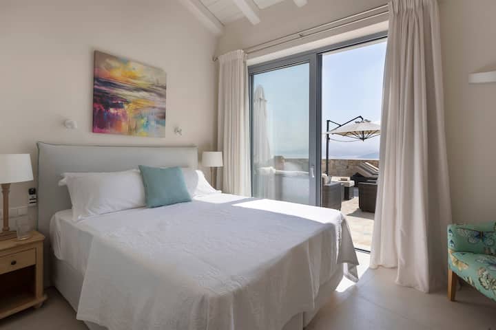 غرفة النوم المزدوجة الأخيرة (غرفة النوم 4). 