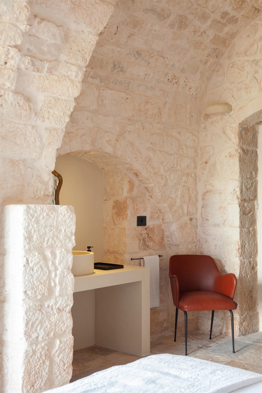 La pedra de mantega del primer dormitori independent, un doble. (Dormitori 4)