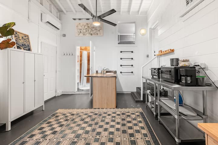 Madeira Suite-walkable To Amphitheater And More - St. Augustine Beach, FL