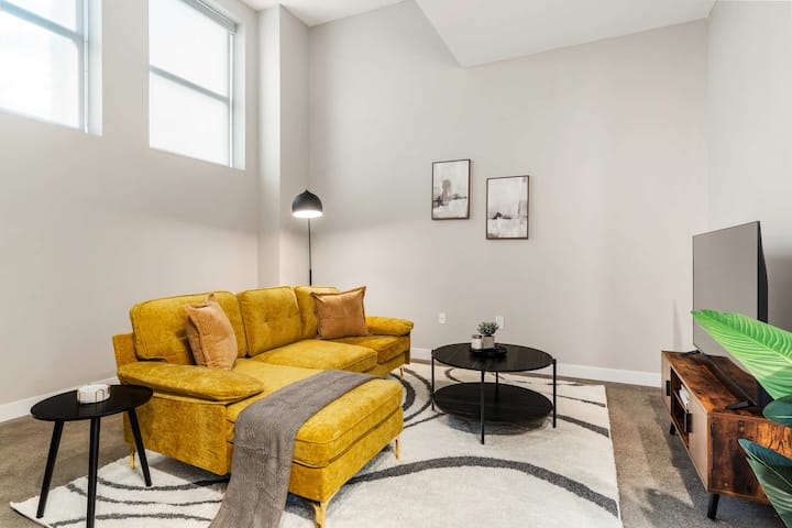 Modern 1br Apt At Textile | Cozysuites - Cincinnati, OH