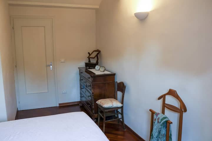 17-034_кревет во спална соба 3