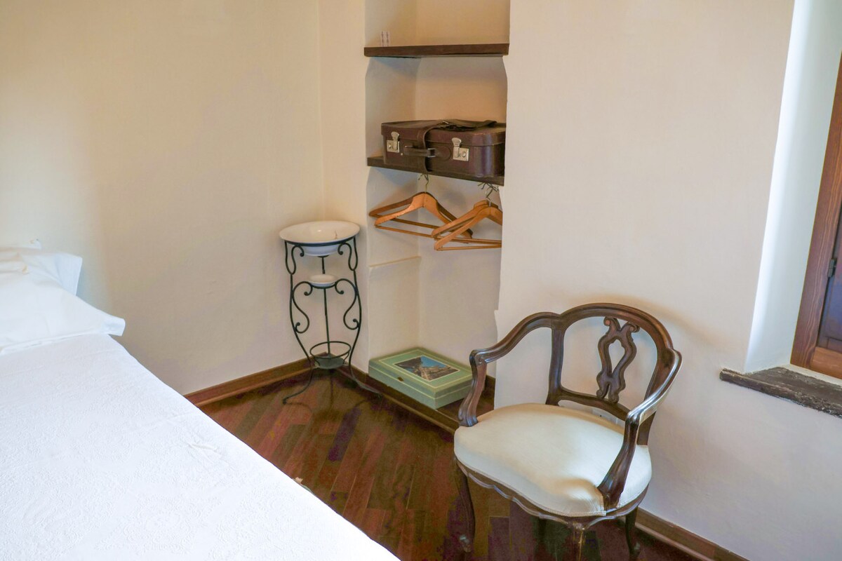 10-029_спалня, легло 1