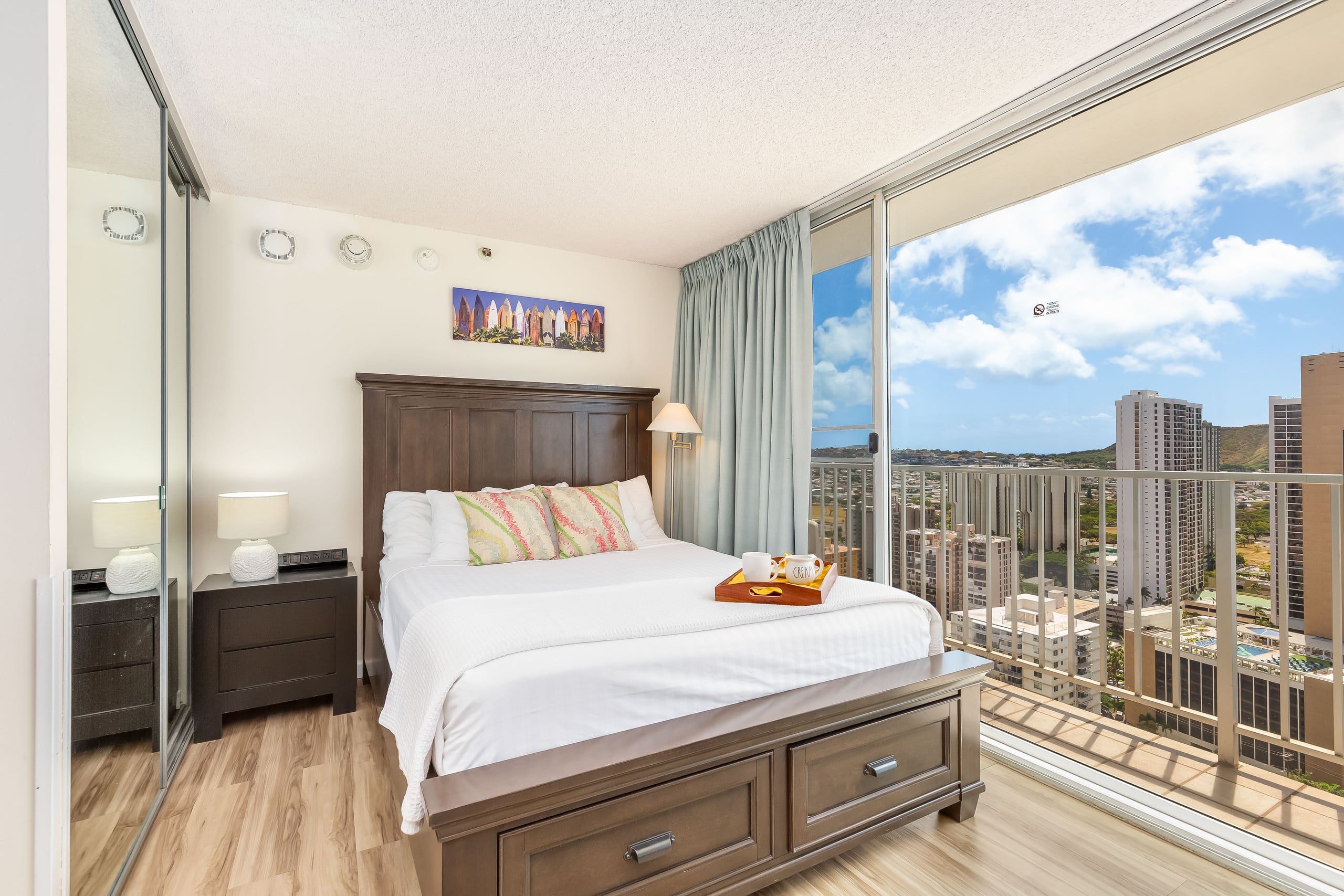 Ocean-Diamond Head Views Condo at Pacific Monarch - Image 12