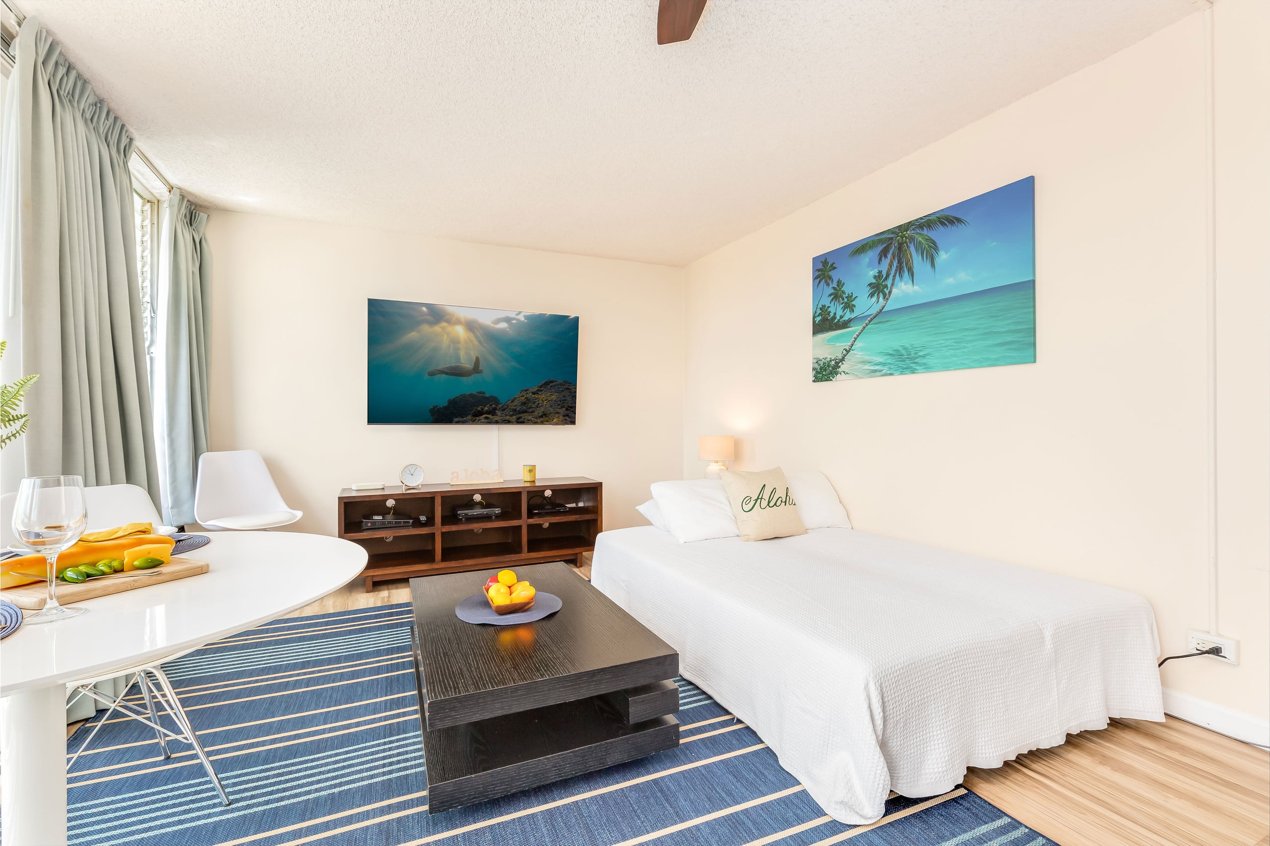 Ocean-Diamond Head Views Condo at Pacific Monarch - Image 8