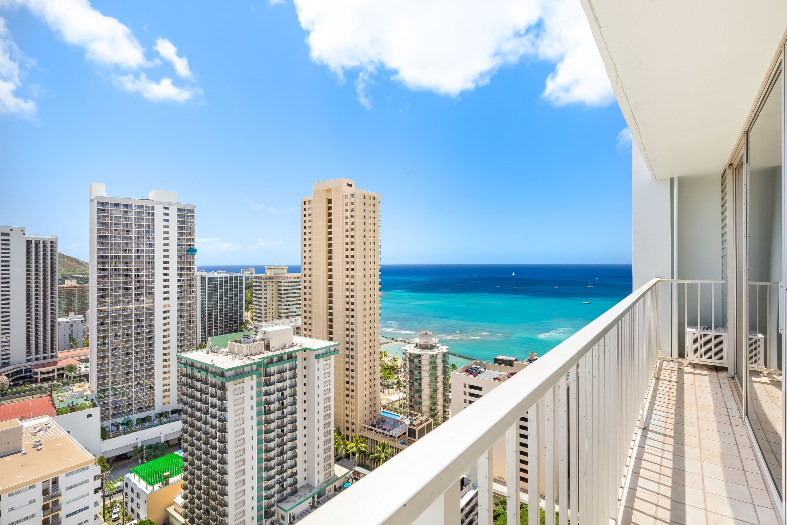 Ocean-Diamond Head Views Condo at Pacific Monarch - Image 24