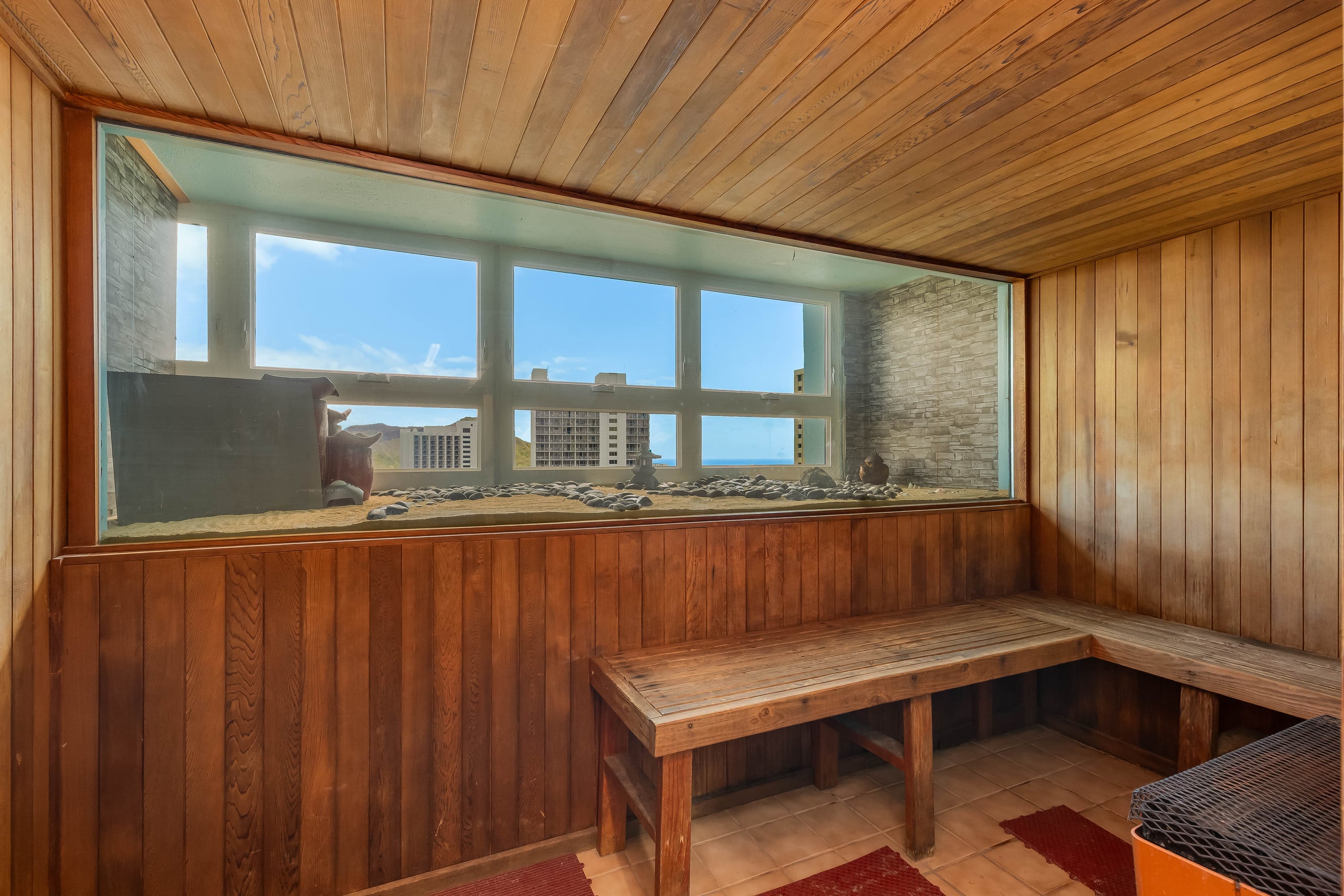 Ocean-Diamond Head Views Condo at Pacific Monarch - Image 39