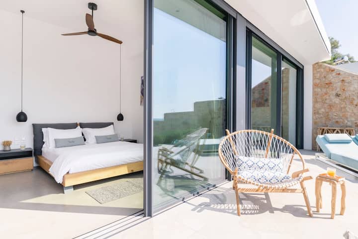 El segundo dormitorio doble en la casa principal (dormitorio 2).