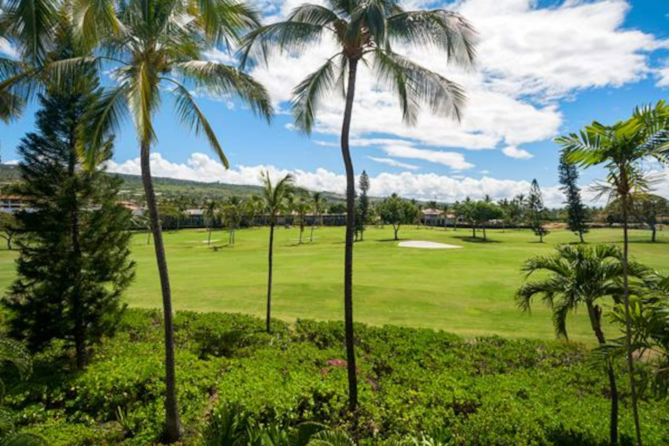 Condo in Kailua-Kona · ★4.78 · 2 bedrooms · 2 beds · 3 baths - Image 13