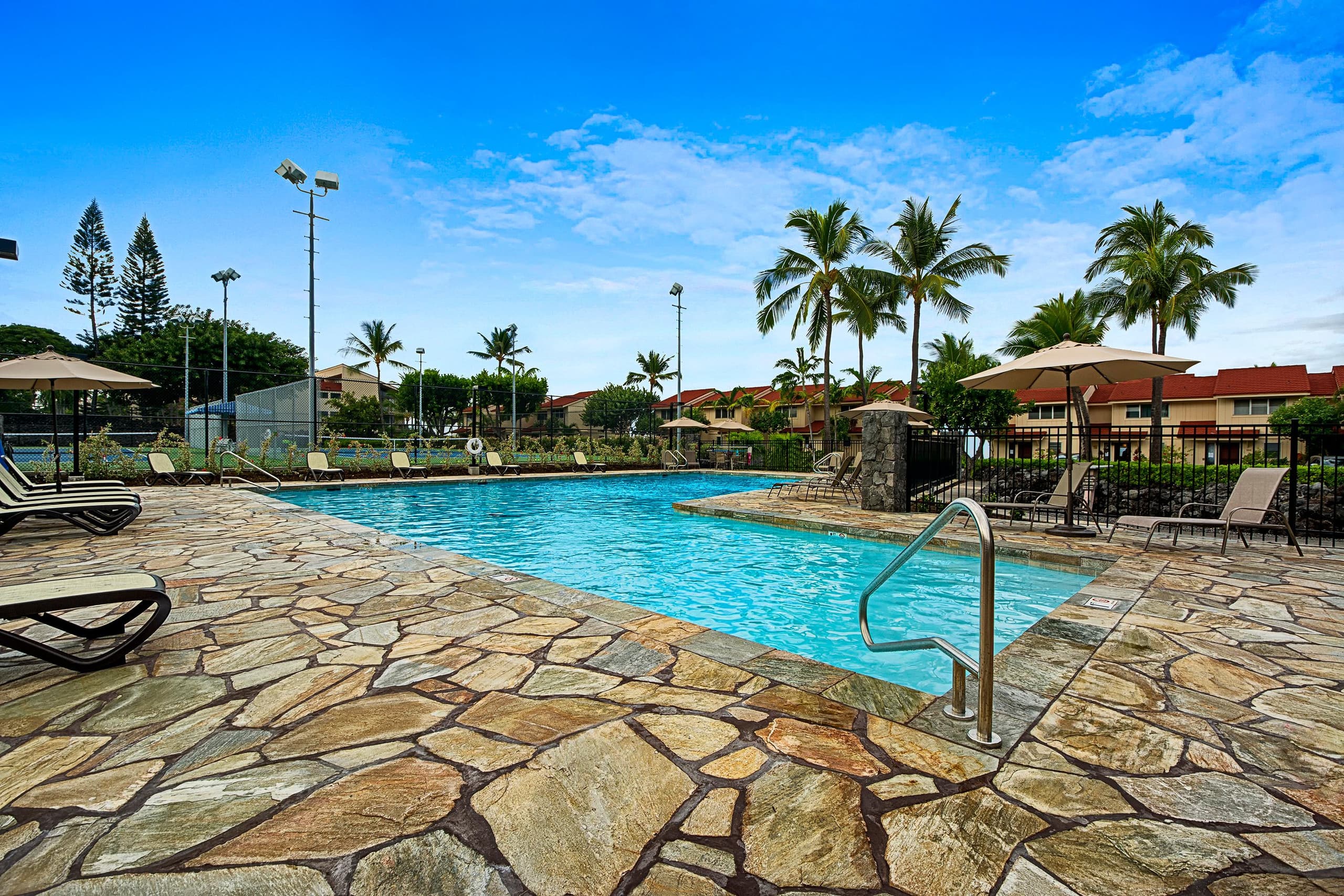 Condo in Kailua-Kona · ★4.78 · 2 bedrooms · 2 beds · 3 baths - Image 34