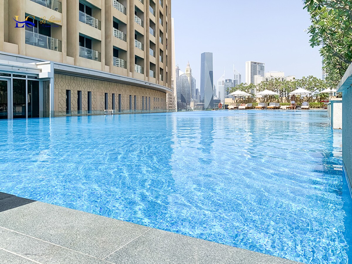 1-Bedroom Apartment · Burj Khalifa View · VI 3