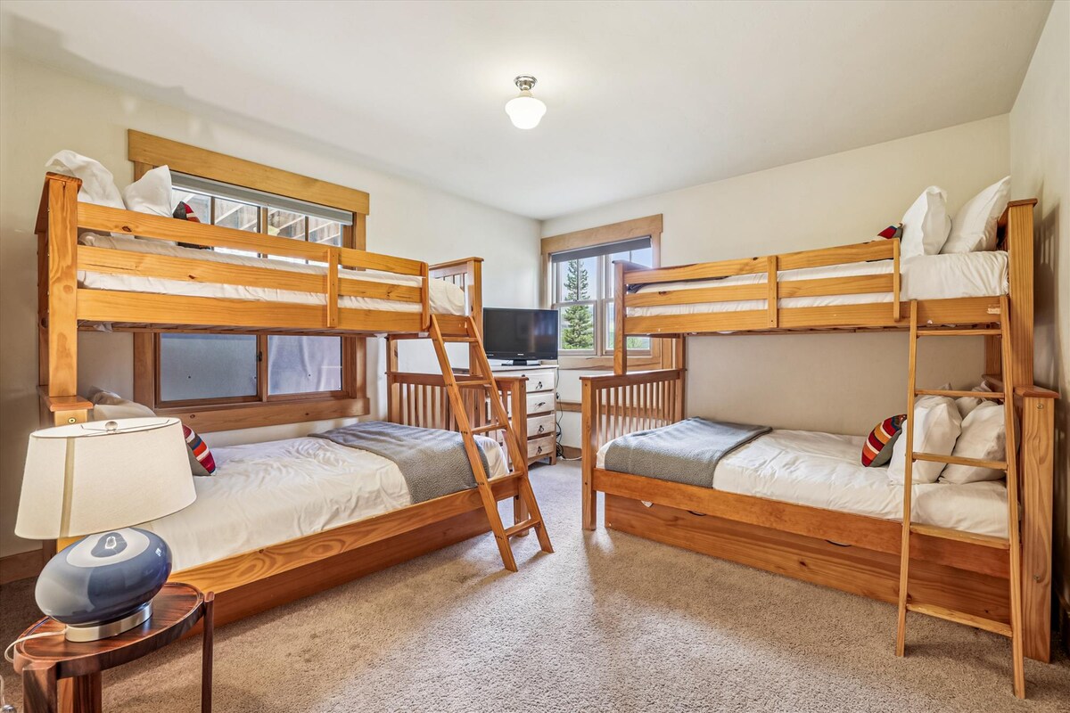 卧室-小熊小屋-布雷肯里奇度假屋